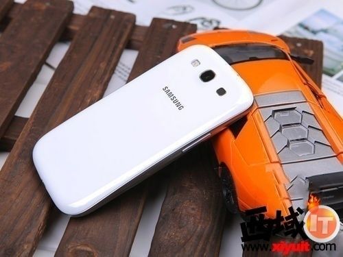 Ʒƻ I9300ɶ۽2350Ԫ 