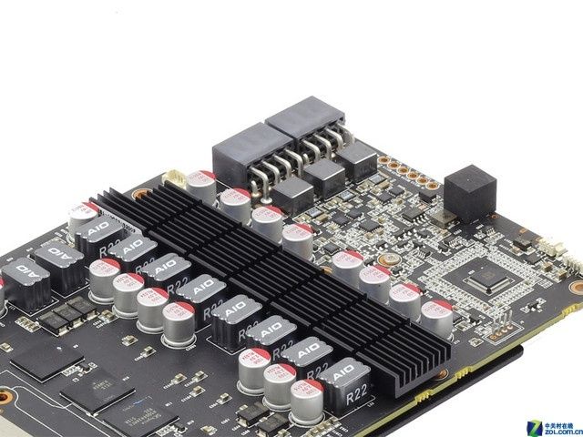 ̩GTX980ti  ת4Kʹٻ12ɫж3 