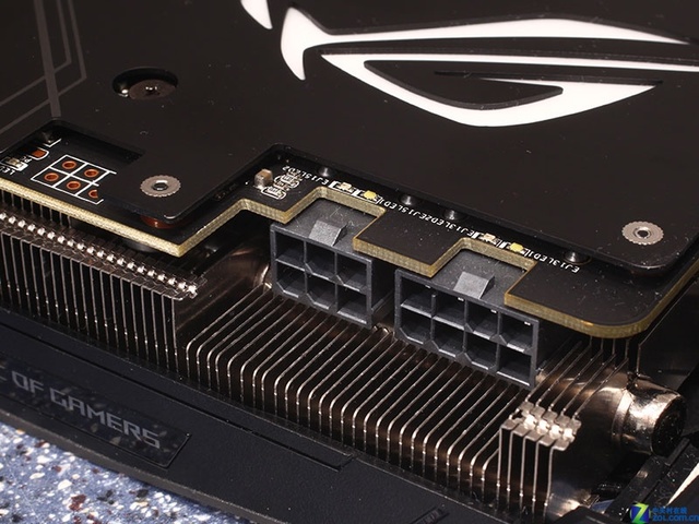 콢 ˶ROG Strix GeForce GTX 1080 
