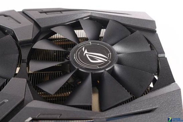 ʥͺ ˶ROG STRIX RX480ϷԿ2149Ԫ 