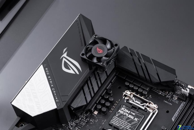 ̿ά ˶Z390羺¾ 
