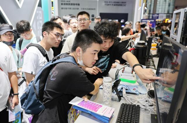 BW2025ᣬROG+԰Ԫ 